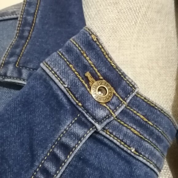 🇨🇦 Classic Denim Jacket, NWT - Picture 6 of 10